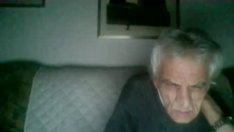 ennio191251 online show from September 14, 2025, 7:02 pm