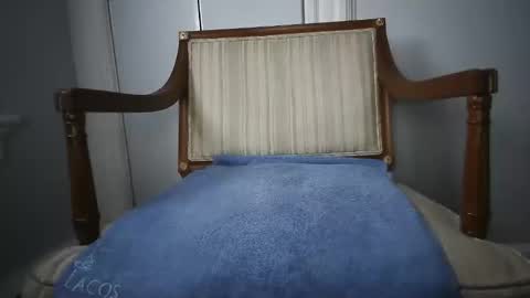 Snapshot of enri1212 chatting on December 14, 2025, 5:07 pm enri1212 online show from December 14, 2025, 5:07 pm