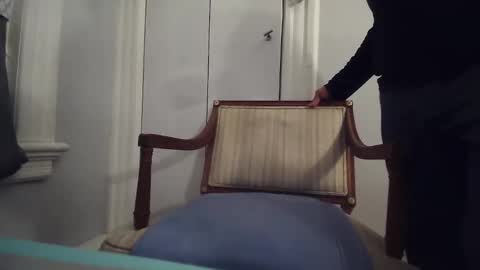 Snapshot of enri1212 chatting on December 19, 2025, 2:40 am enri1212 online show from December 19, 2025, 2:40 am