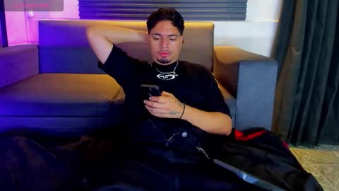 Snapshot of enrique_villa23 chatting on September 25, 2025, 11:58 am enrique online show from September 25, 2025, 11:58 am