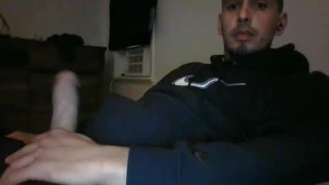 Snapshot of envyme2121 chatting on March 16, 2026, 8:51 am envyme2121 online show from March 16, 2026, 8:51 am