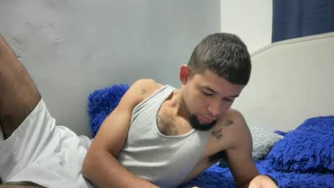 enyel_100 online show from June 17, 2026, 1:30 am