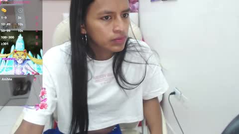 Snapshot of enyelin chatting on September 10, 2025, 12:27 pm Enyenlina online show from September 10, 2025, 12:27 pm