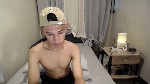 enzo online show from November 19, 2025, 2:11 am