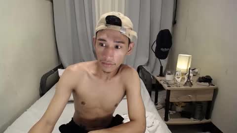 enzo online show from December 21, 2025, 2:13 pm