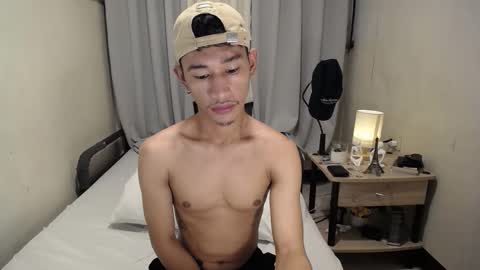 enzo online show from December 22, 2025, 7:49 am