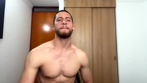 Snapshot of enzo_savage chatting on March 26, 2026, 7:52 pm enzo_savage online show from March 26, 2026, 7:52 pm