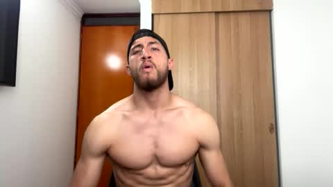 Snapshot of enzo_savage chatting on March 29, 2026, 7:03 pm enzo_savage online show from March 29, 2026, 7:03 pm