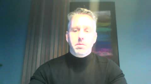 Snapshot of enzoenzo7 chatting on January 8, 2025, 3:50 pm Enzos Massive Cock online show from January 8, 2025, 3:50 pm