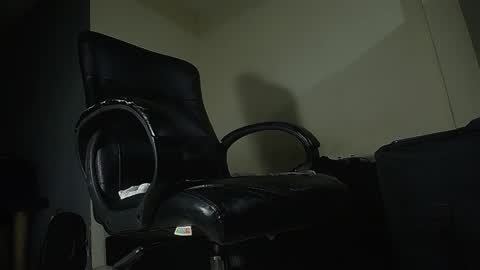 enzoferreirah online show from March 25, 2026, 1:44 am