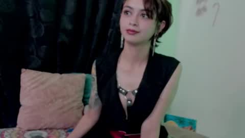 Leyla online show from January 14, 2025, 10:34 pm