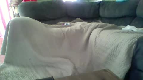 ephixa37s online show from March 1, 2025, 3:27 pm