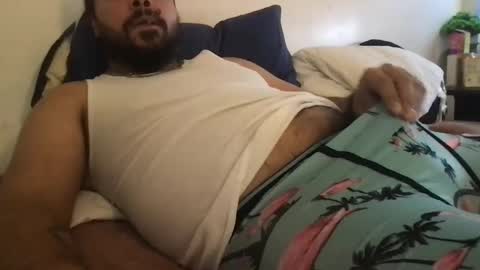 Snapshot of epicnutsz chatting on February 1, 2025, 4:33 pm epicstrokesz online show from February 1, 2025, 4:33 pm