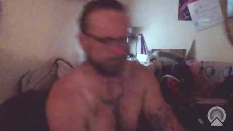 slutcouple online show from May 23, 2026, 9:35 am