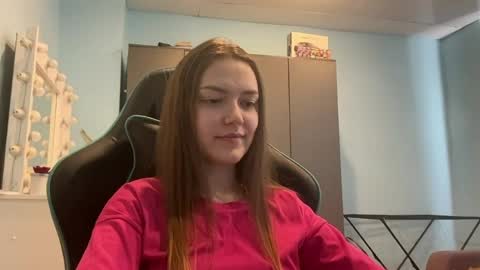 Lily online show from April 12, 2026, 6:40 am