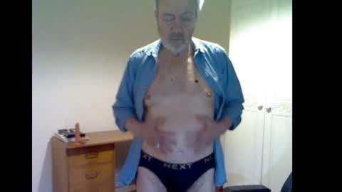 erasmus_d online show from March 4, 2026, 6:36 pm