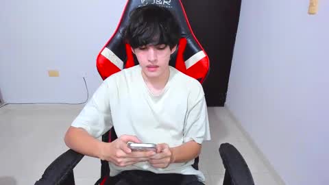 eren_tatakae online show from February 14, 2026, 2:30 am