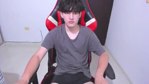 Snapshot of eren_tatakae chatting on March 14, 2026, 3:12 am eren_tatakae online show from March 14, 2026, 3:12 am