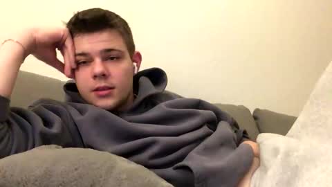 Snapshot of eric123754216 chatting on December 5, 2025, 3:41 pm eric123754216 online show from December 5, 2025, 3:41 pm