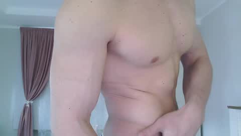Eric Crush online show from May 7, 2026, 4:18 am