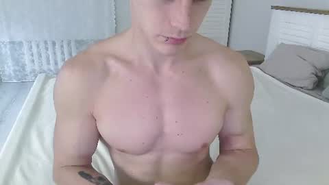 Eric Crush online show from June 22, 2026, 4:20 am