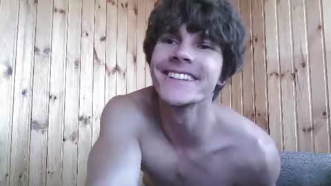 Eric Crush online show from July 21, 2026, 4:04 am