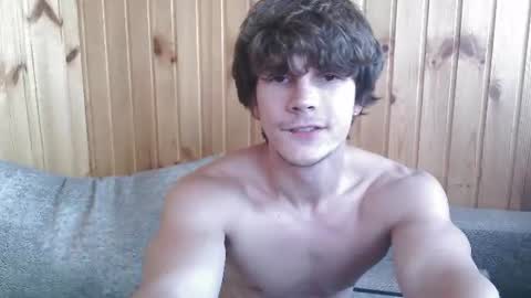 Eric Crush online show from July 23, 2026, 4:32 am