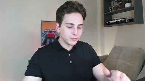 Snapshot of eric_ether chatting on October 31, 2025, 5:14 pm Eric online show from October 31, 2025, 5:14 pm