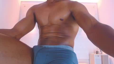 Eric Latino online show from February 6, 2025, 2:22 am