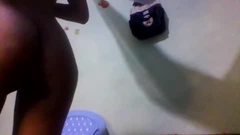 Snapshot of erica843871 chatting on September 16, 2025, 7:37 pm Erica online show from September 16, 2025, 7:37 pm