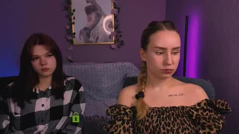 Snapshot of erica_murray chatting on December 22, 2025, 8:17 pm erica_murray online show from December 22, 2025, 8:17 pm