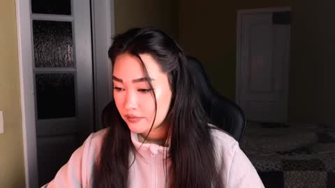 Snapshot of erica_wayne chatting on January 12, 2025, 1:27 pm Erica Wayne online show from January 12, 2025, 1:27 pm