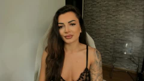 Riaaa online show from June 8, 2026, 5:08 am