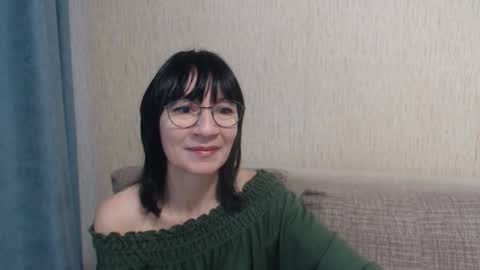 ericablack8 online show from October 6, 2025, 7:28 am