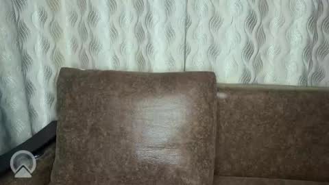 Snapshot of ericalikiss chatting on September 28, 2025, 6:13 pm ericalikiss online show from September 28, 2025, 6:13 pm