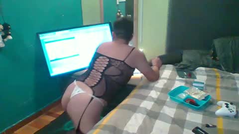 ericareh online show from September 19, 2025, 7:10 am