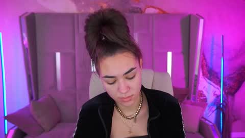 Snapshot of ericasin chatting on October 19, 2025, 6:03 am Erica online show from October 19, 2025, 6:03 am