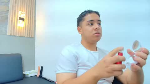 Erick online show from April 22, 2026, 7:59 pm