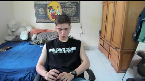 erick_de_rossee online show from March 17, 2026, 6:22 pm