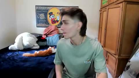 erick_de_rossee online show from May 5, 2026, 7:22 pm