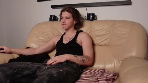 Snapshot of erick_grant chatting on December 11, 2024, 2:44 pm ERICK GRANT online show from December 11, 2024, 2:44 pm