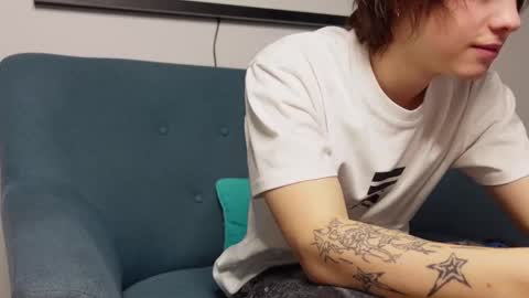 Snapshot of erick_grant chatting on February 26, 2025, 7:38 pm ERICK GRANT online show from February 26, 2025, 7:38 pm