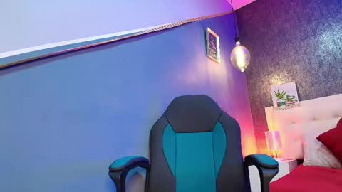   online show from February 27, 2025, 3:36 am