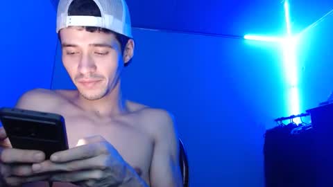 erikk 565 online show from February 11, 2026, 4:28 am