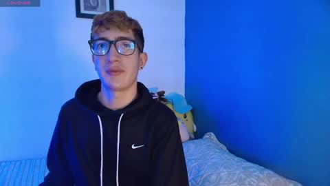 Snapshot of erik_golden_ chatting on May 30, 2026, 9:01 pm I am Erik online show from May 30, 2026, 9:01 pm