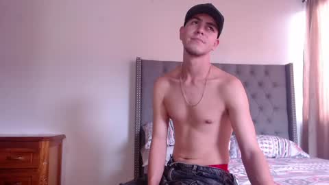 Snapshot of erik_rodriguez chatting on May 16, 2026, 7:56 pm Erik rodriguez online show from May 16, 2026, 7:56 pm