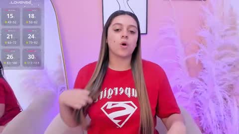 Snapshot of erika_mendez1 chatting on November 6, 2025, 8:21 pm Erika Mendez online show from November 6, 2025, 8:21 pm