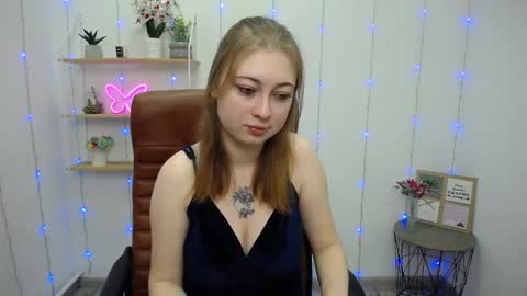 erikafanks online show from January 21, 2025, 6:54 am