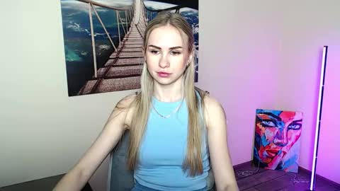 Erika online show from May 6, 2026, 11:59 am