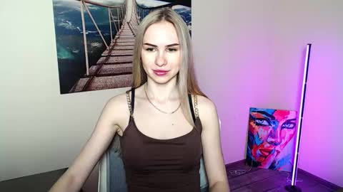 Erika online show from May 7, 2026, 11:48 am